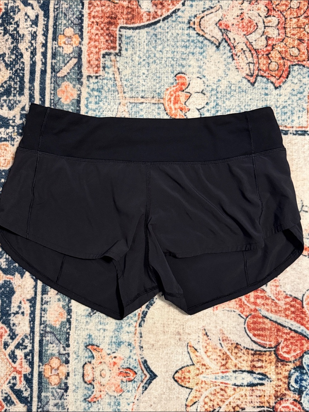 Women’s lululemon Speed- up Shorts